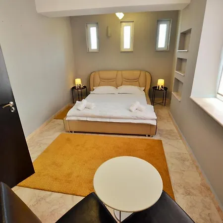 Central Sunrise Unirii Апартаменты