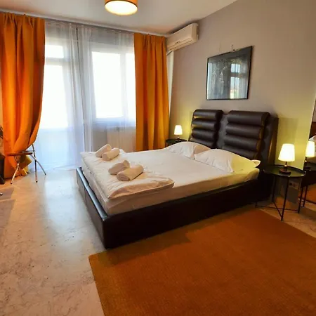 Апартаменты Central Sunrise Unirii