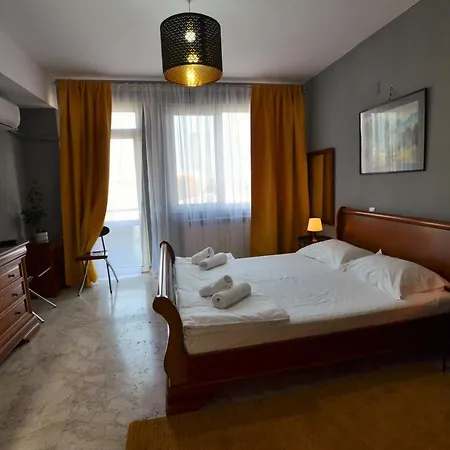 Central Sunrise Unirii Apartment Bucharest