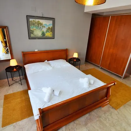 Central Sunrise Unirii Apartment Bucharest